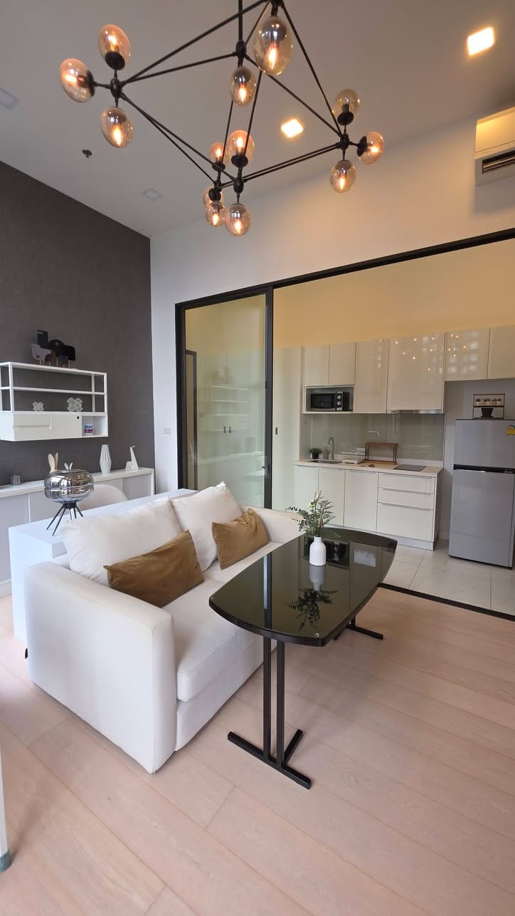 Chewathai Residence Asoke - photo 3