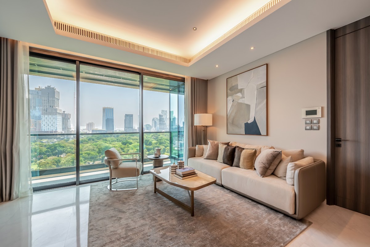 Sindhorn Tonson - main photo