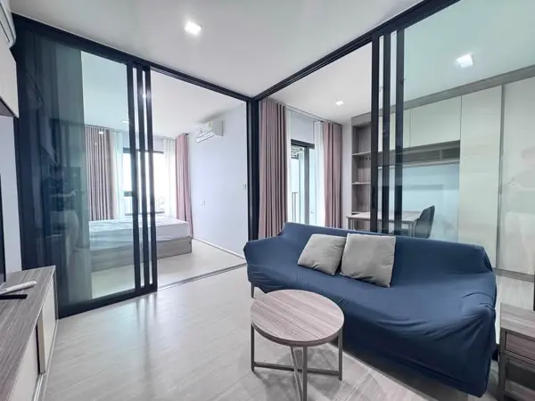 Life Sathorn Sierra 