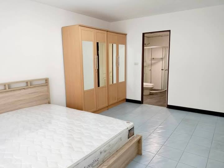 Sathorn Condo Place - photo 2