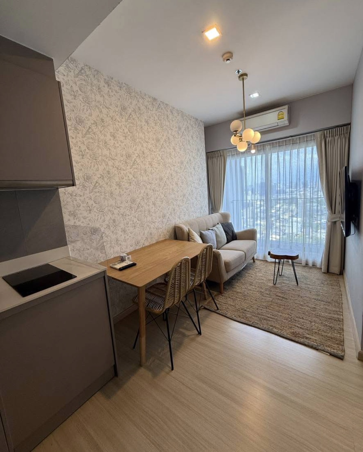 Whizdom Connect Sukhumvit - main photo