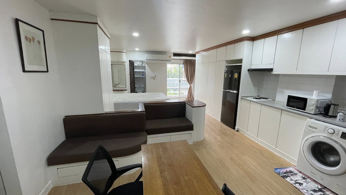 49 Suites - main photo