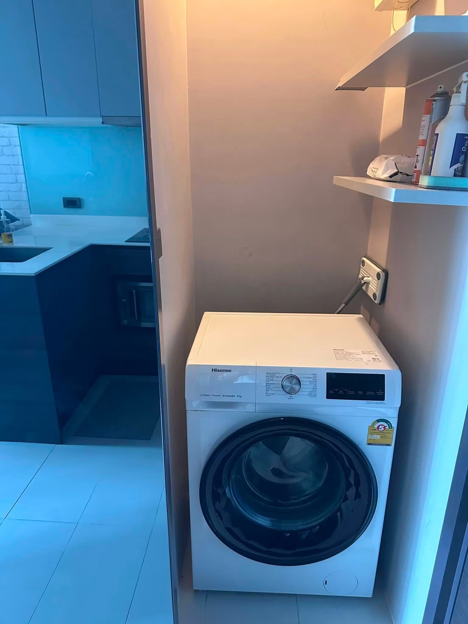 Thumbnail 5