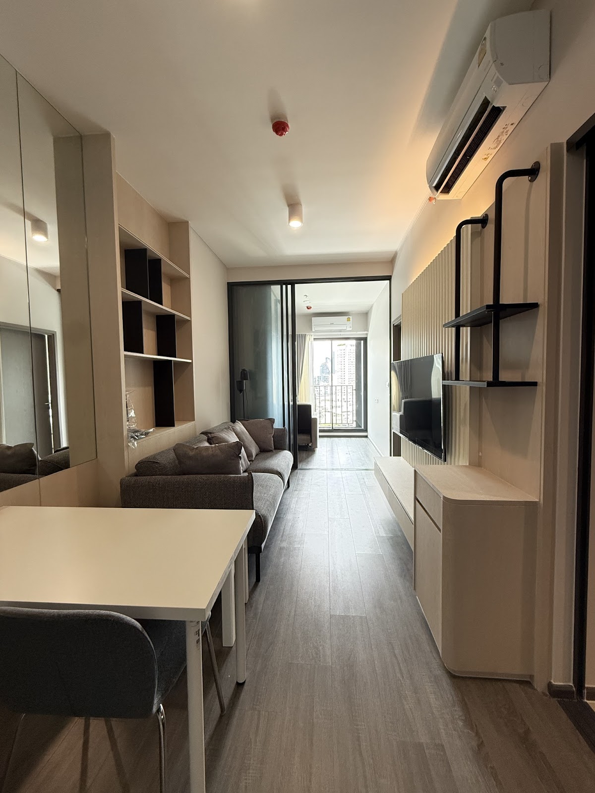 Ideo Sukhumvit โ Rama 4 - photo 3