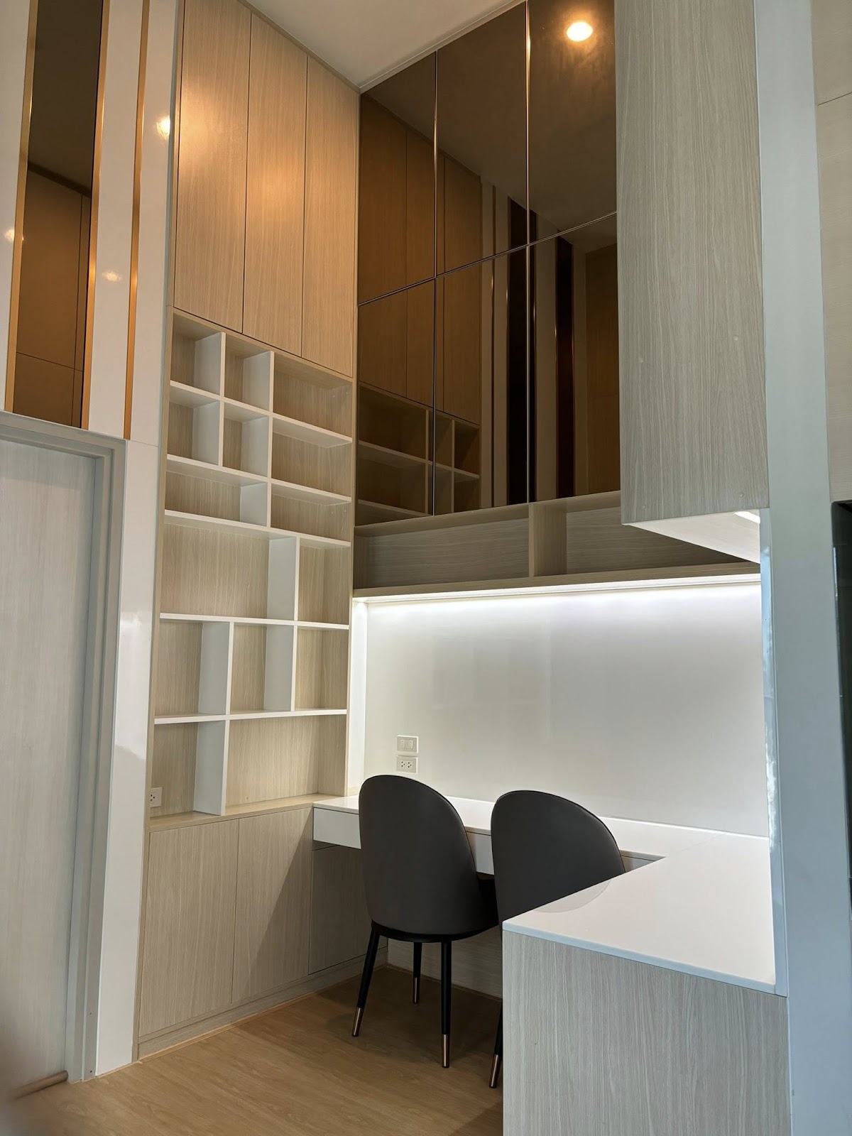 Noble Revolve Ratchada - photo 3