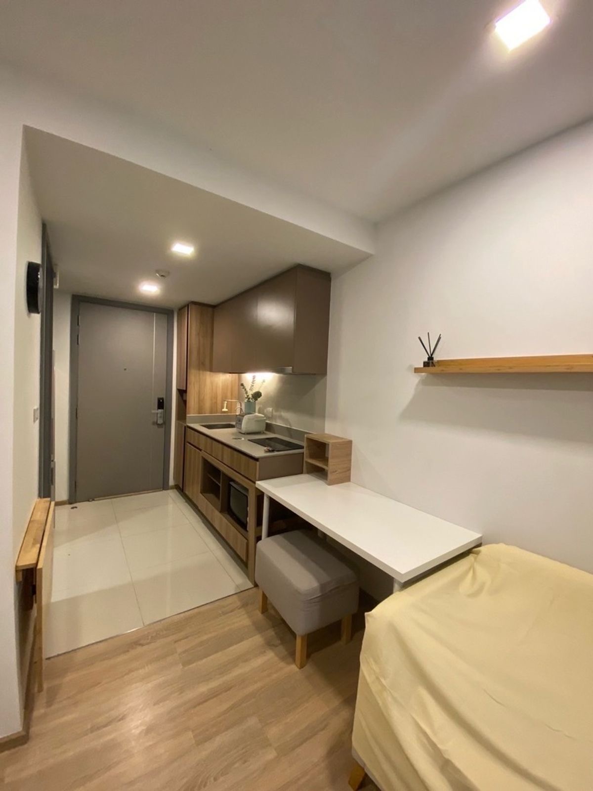 Taka Haus Ekkamai - photo 3