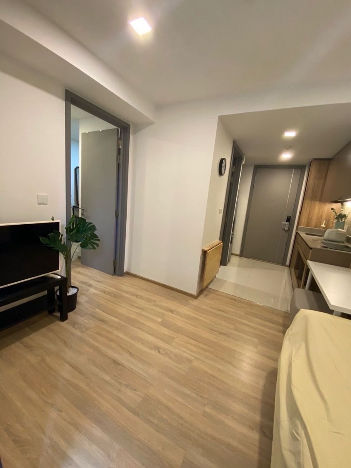 Taka Haus Ekkamai - photo 2