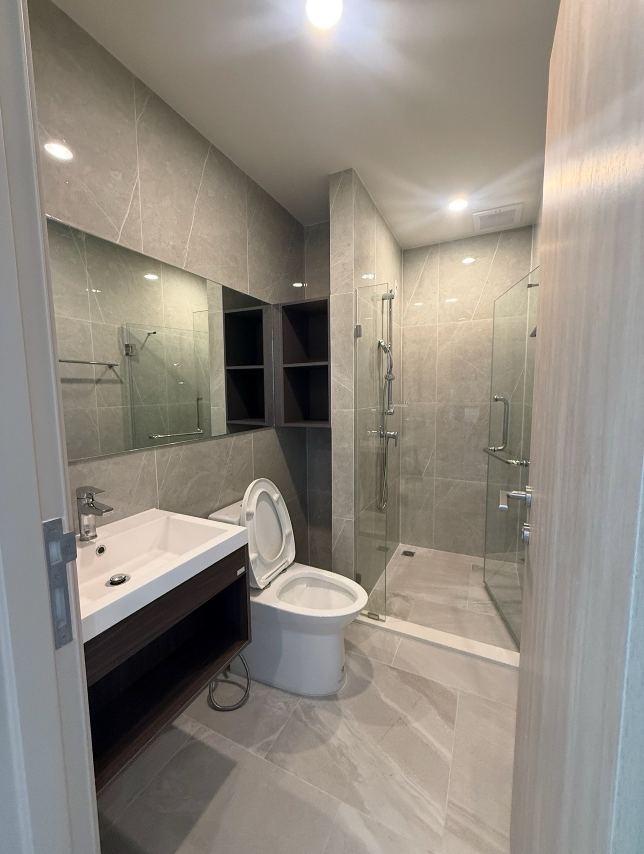 Nue district r9 - photo 2