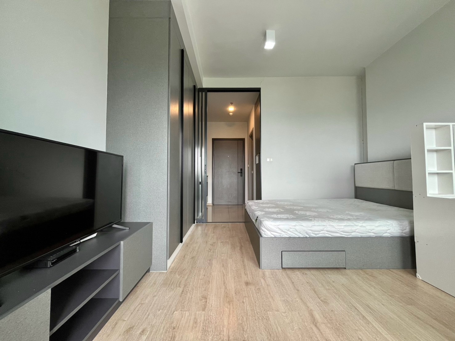 Ideo new rama 9 - main photo