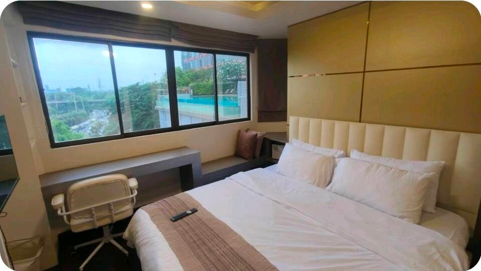 Ratchavipa Place - main photo