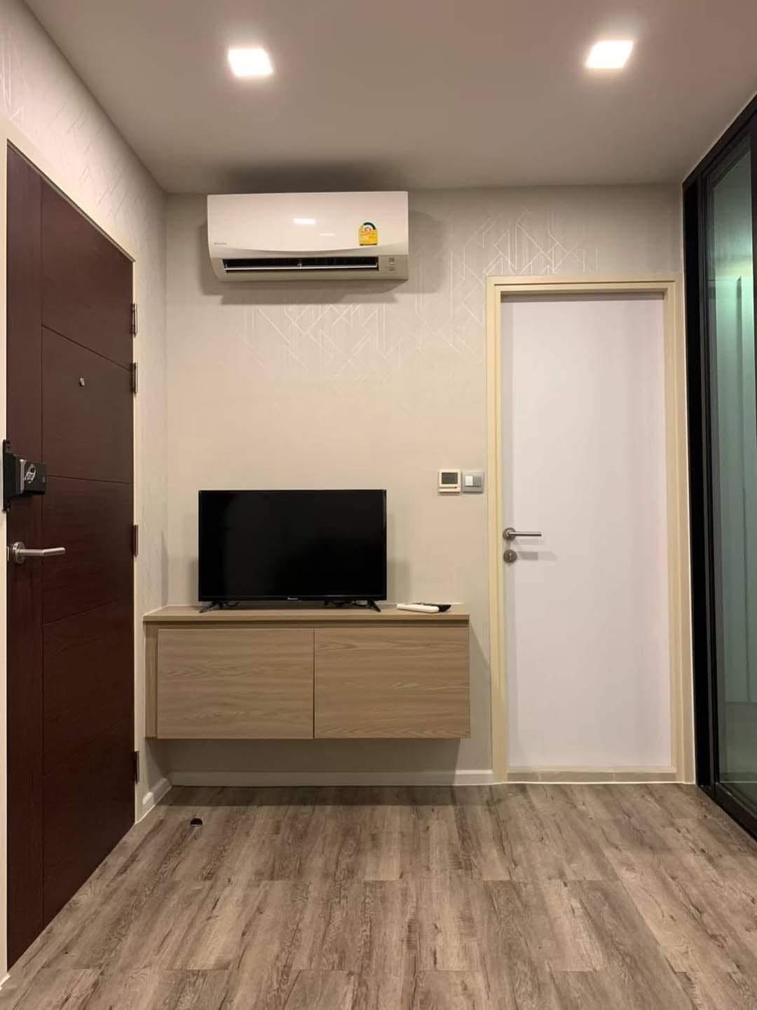 Brown Condo Ratchada Huaikhwang 🌿🤍 - photo 2