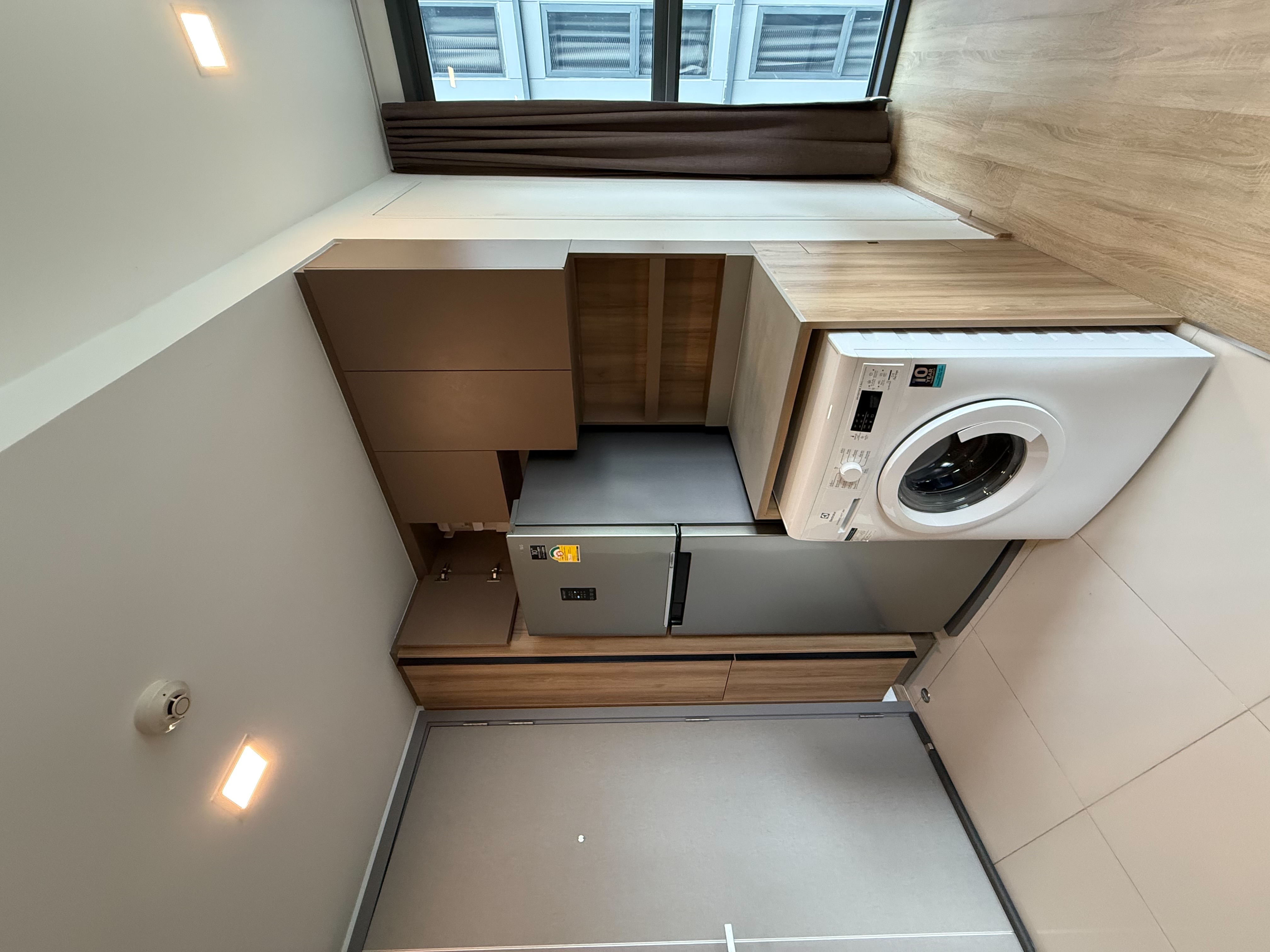 Taka Haus Ekkamai 🌿🤍 - photo 3