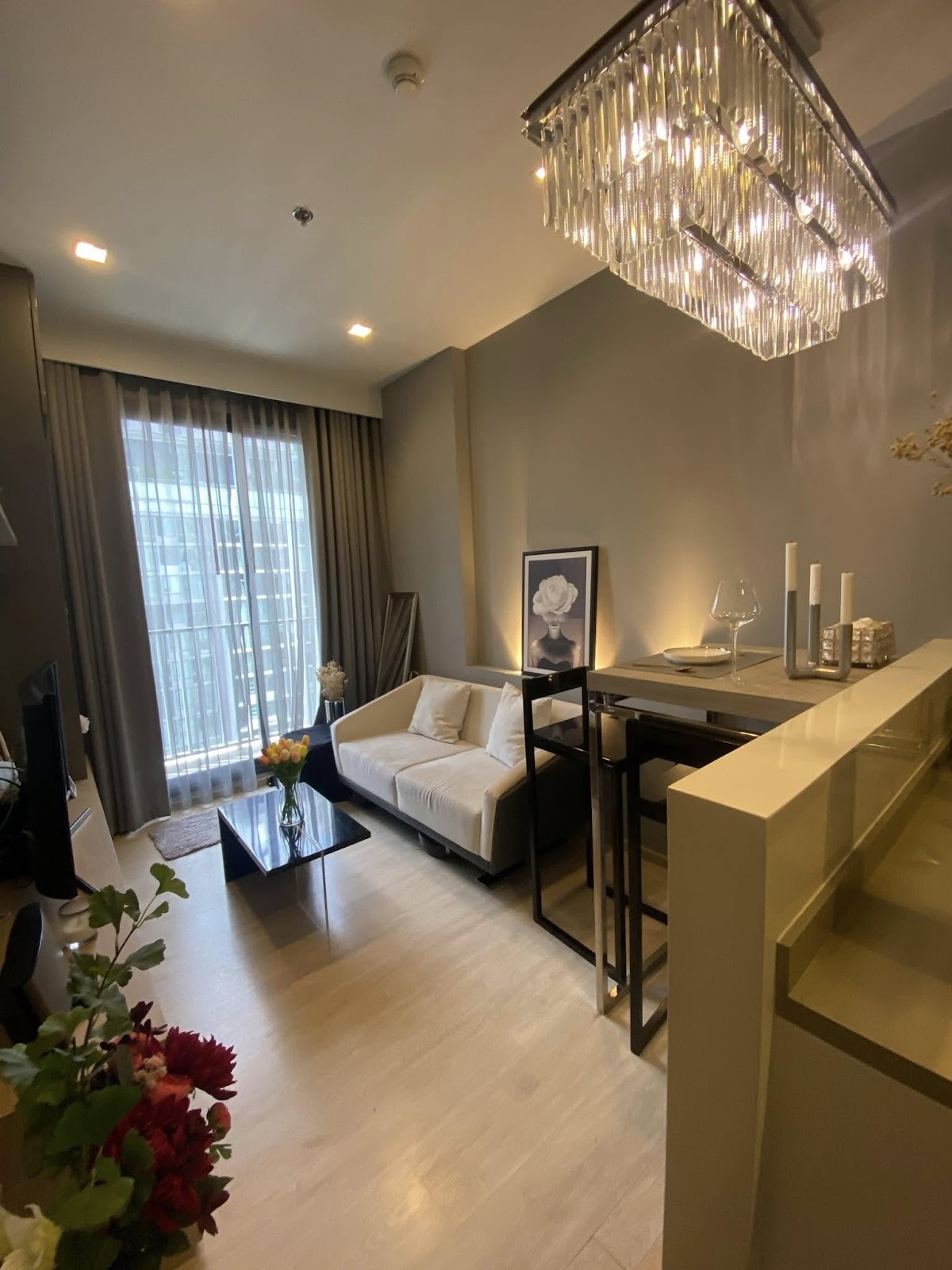 M thonglor 10 - photo 2