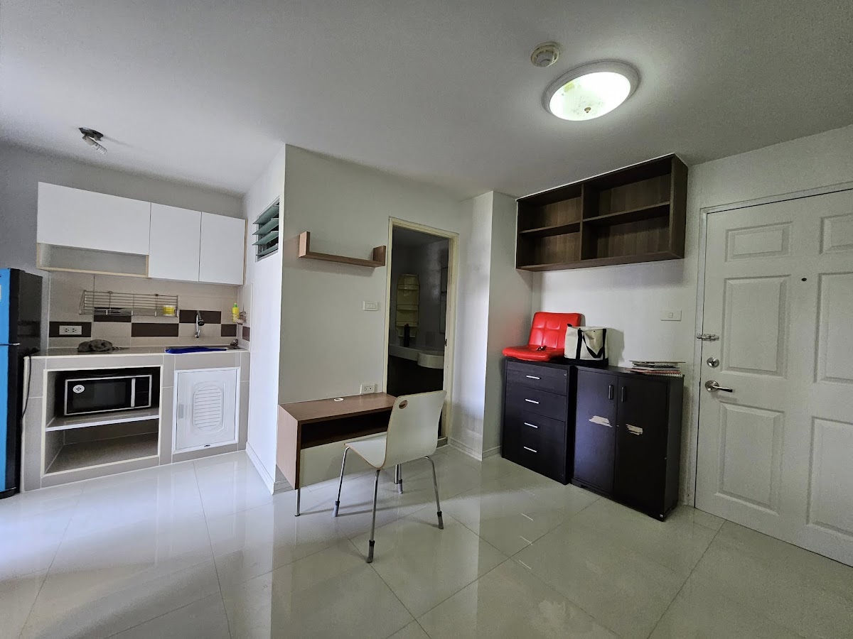 Lumpini Condo Town Bodindecha - Ramkhamhaeng - photo 3