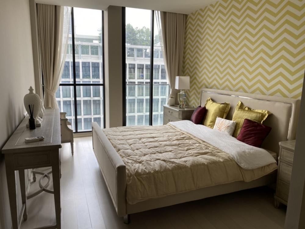 Noble Ploenchit - main photo