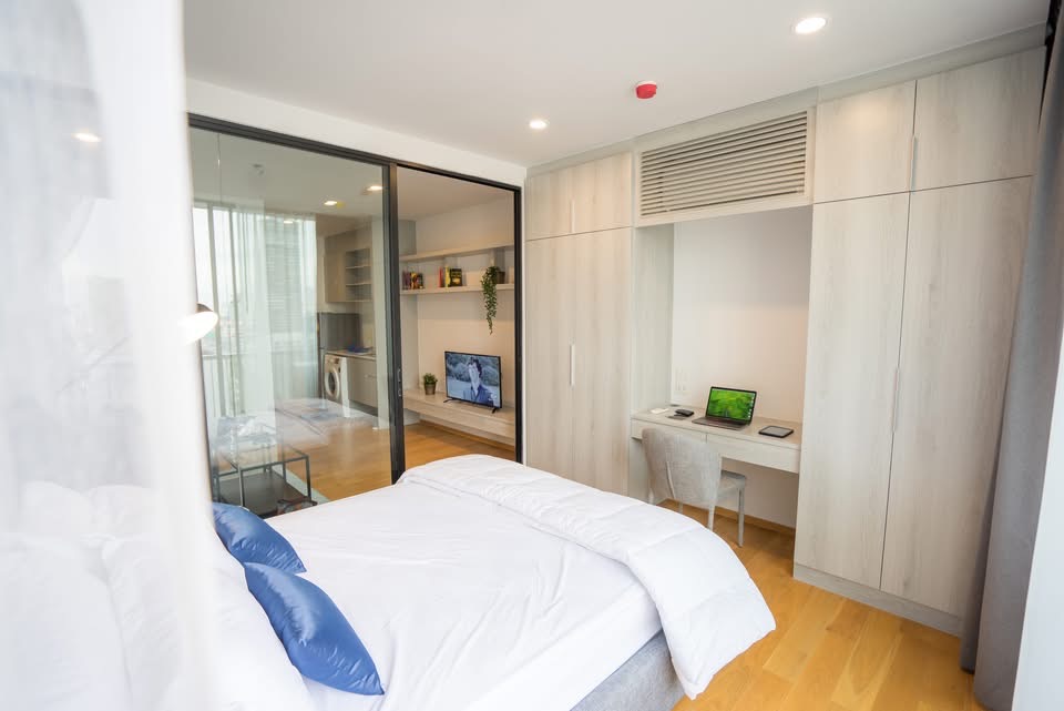 Noble Revo Silom - main photo