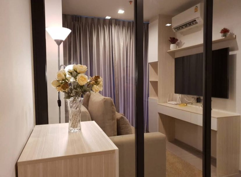 Life Asoke Hype : ไลฟ์ อโศก ไฮป์ - photo 3