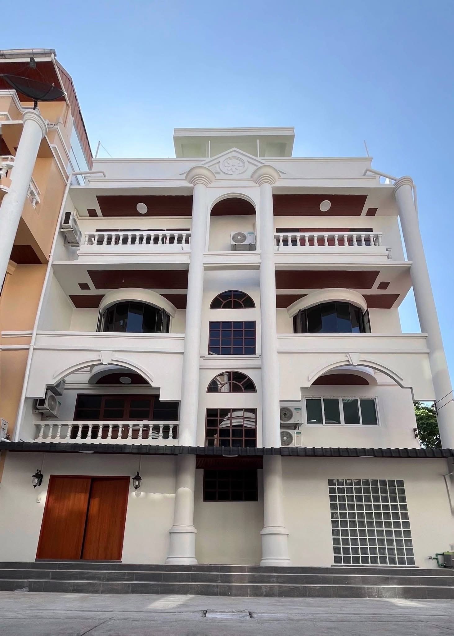Thonglor Soi 25 House🌿🤍 - main photo