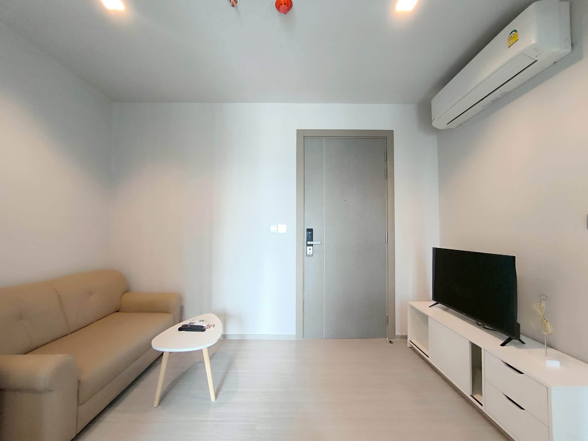 Life asoke rama9 - photo 2