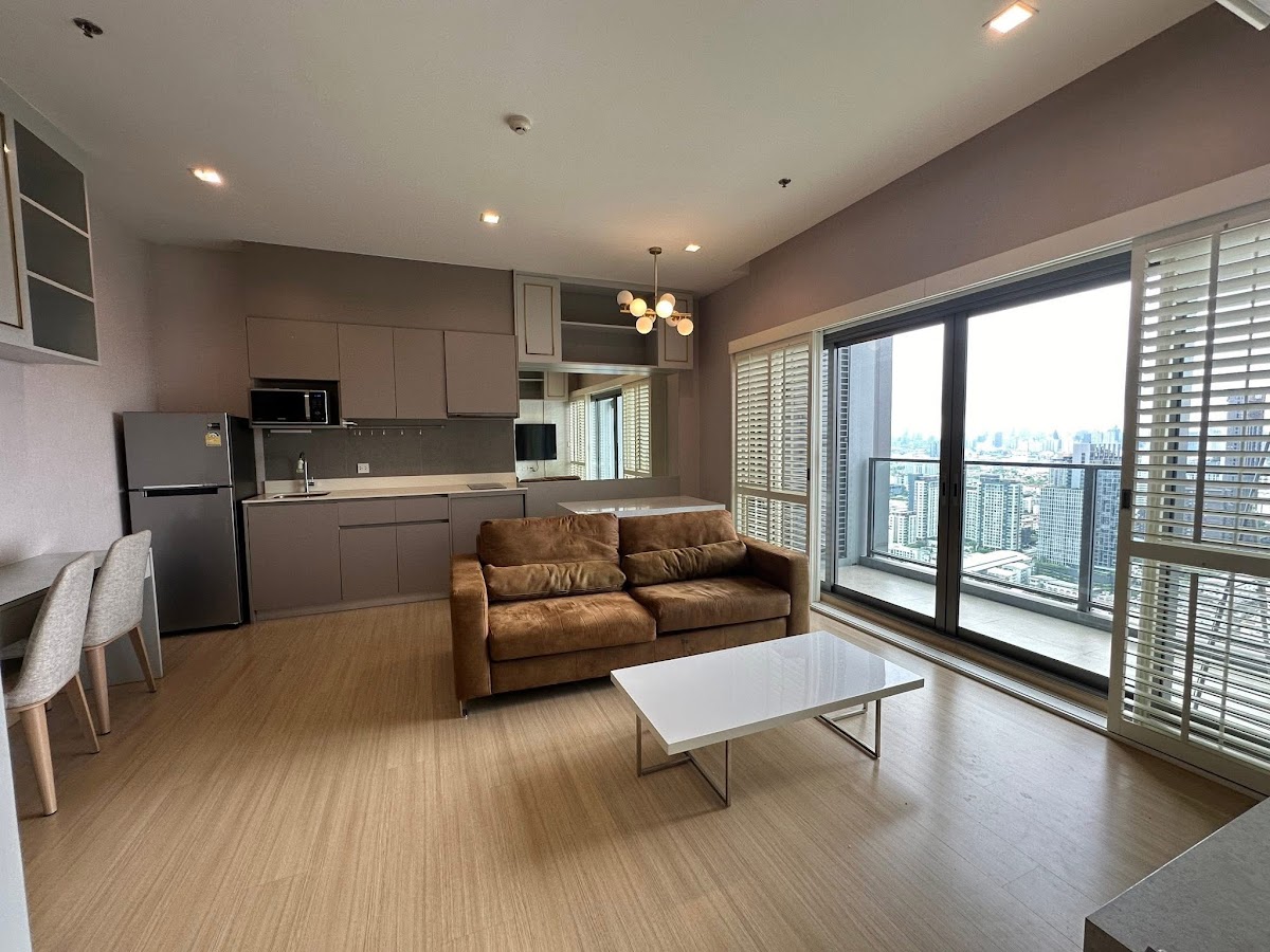 Whizdom Connect Sukhumvit - main photo