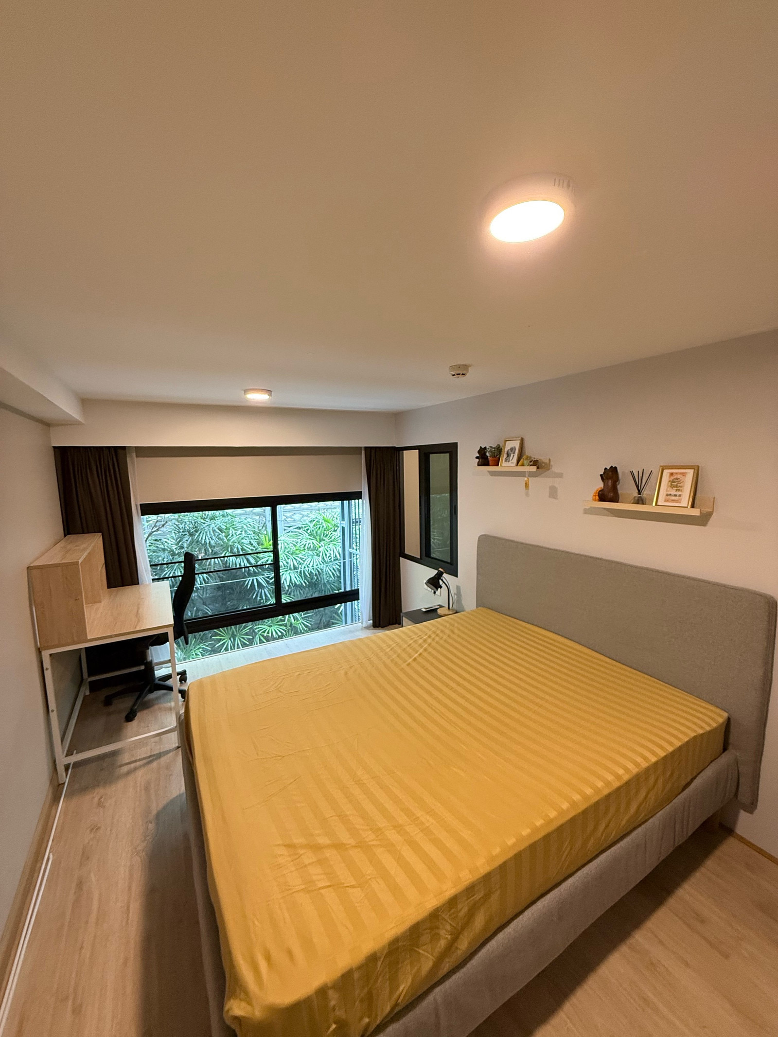 Blossom Condo @ Sathorn-Charoenrat - main photo