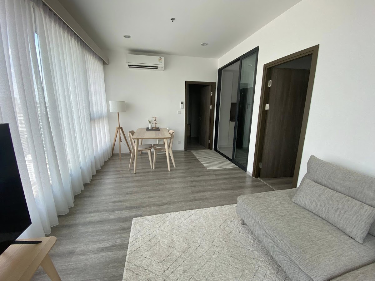 Ideo Mobi Asoke - photo 2