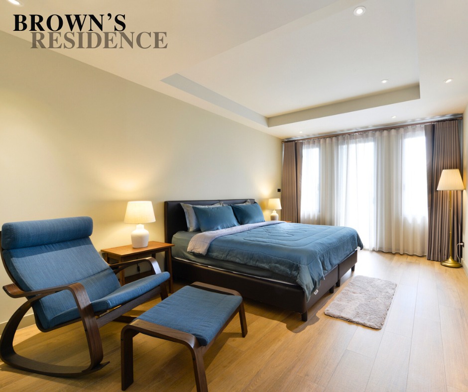 Brown's Residence - photo 3