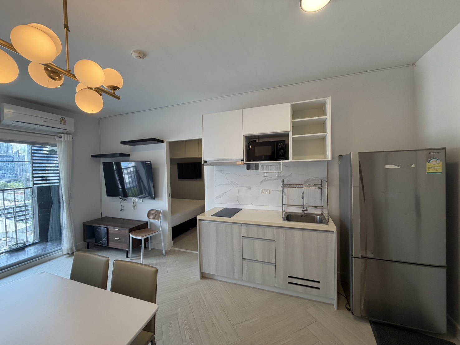 A Space Hideaway Asoke - Ratchada - photo 3