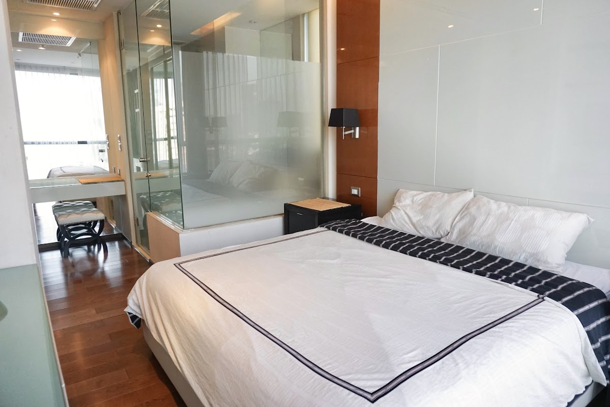 The Address Sukhumvit 28 - photo 2