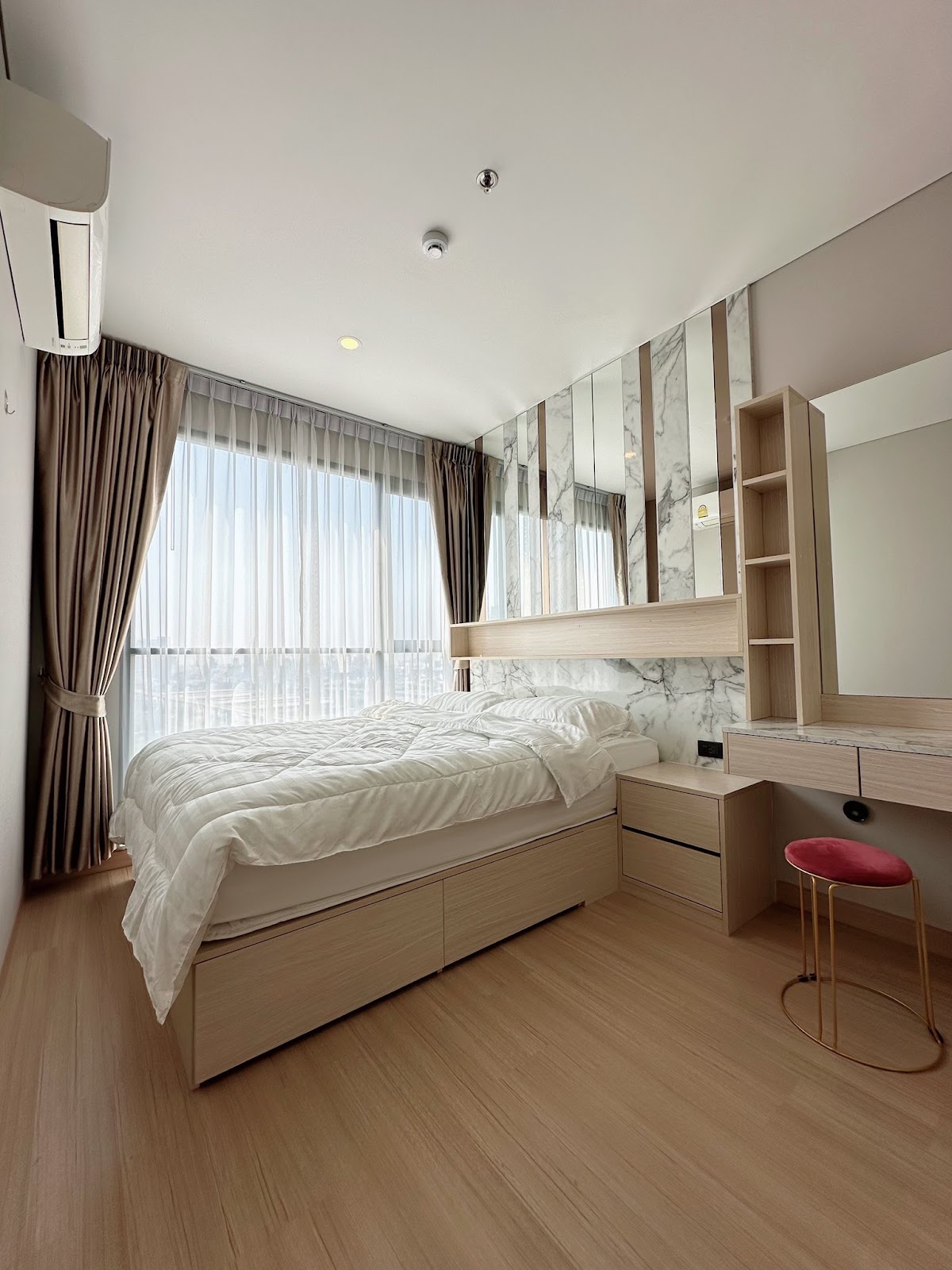 Lumpini Suite Phetchaburi - Makkasan - photo 2