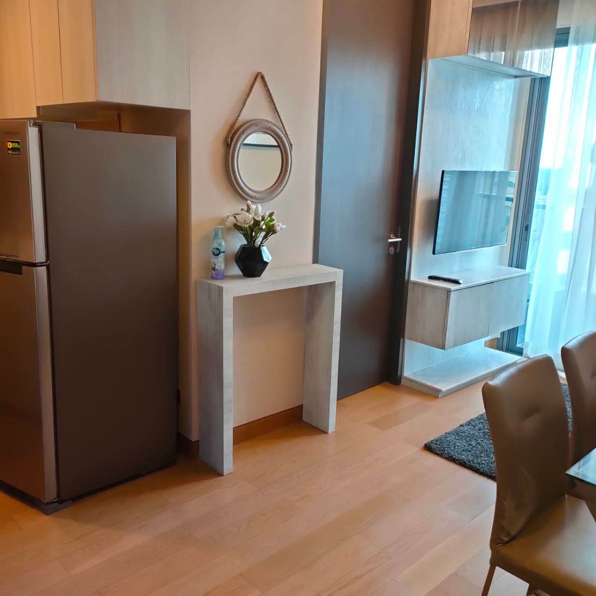 The lumpini 24 - main photo
