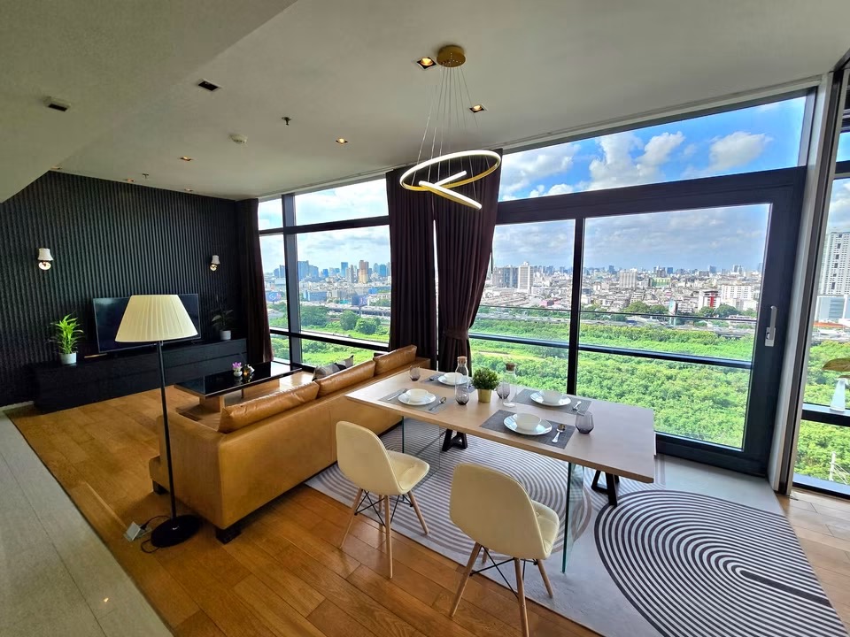 Circle Living Prototype Condominium (เพชรบุรี-อโศก) 🌿🤍