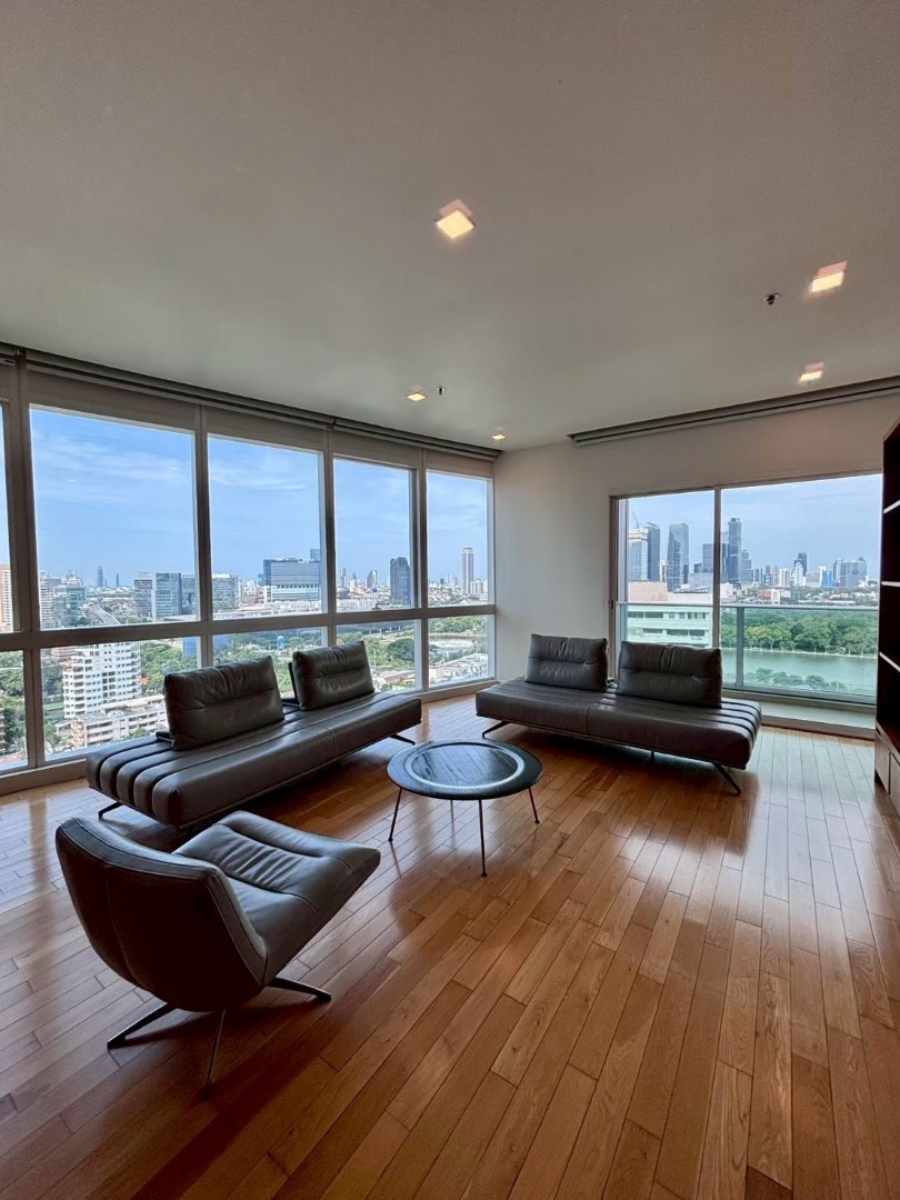 Millennium Residence - main photo