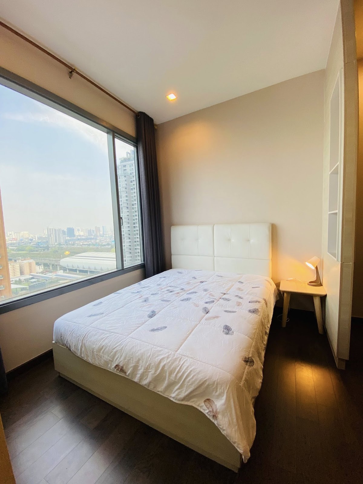 Q Asoke - main photo