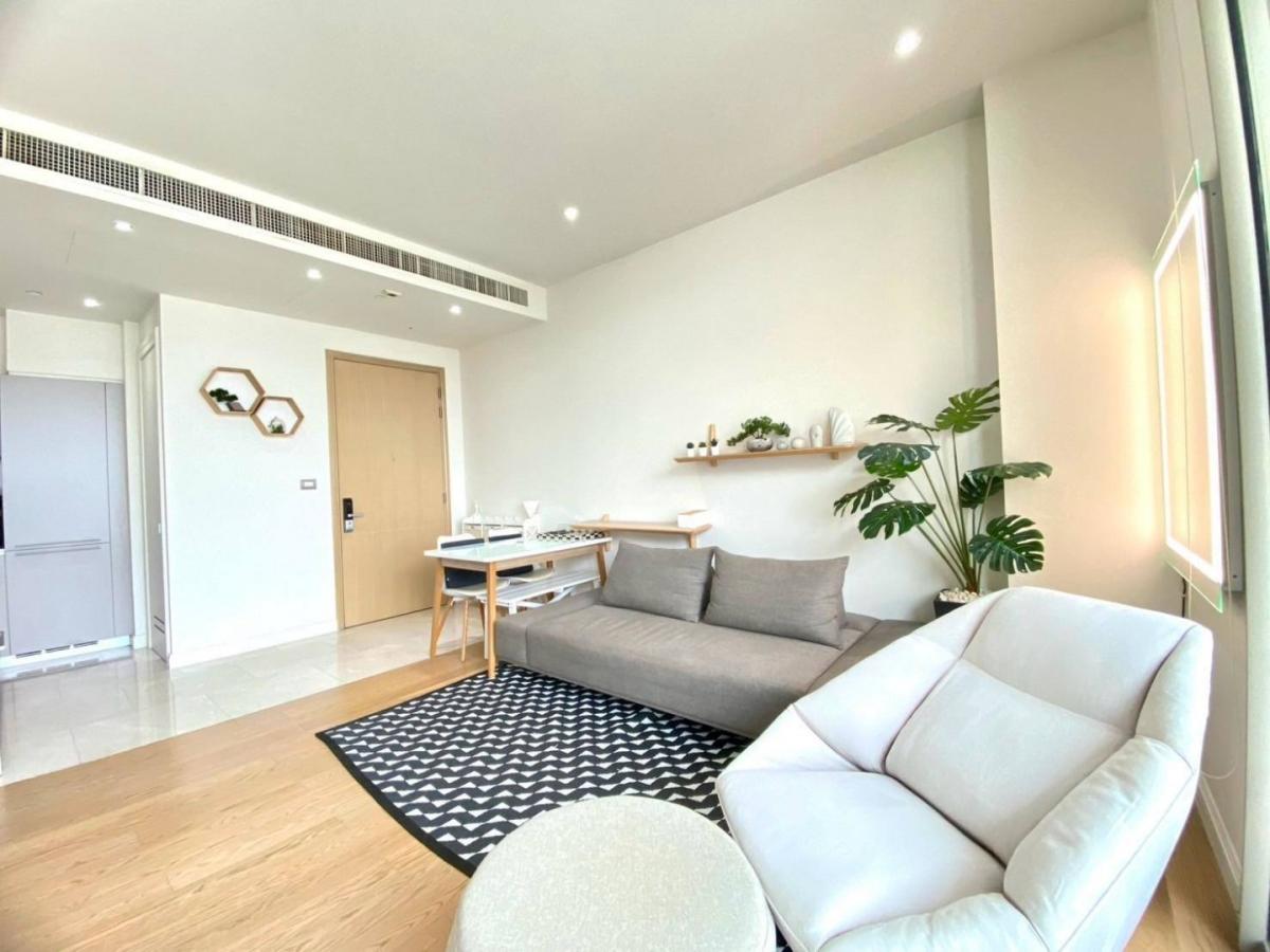 Magnolias Waterfront Residences - photo 2