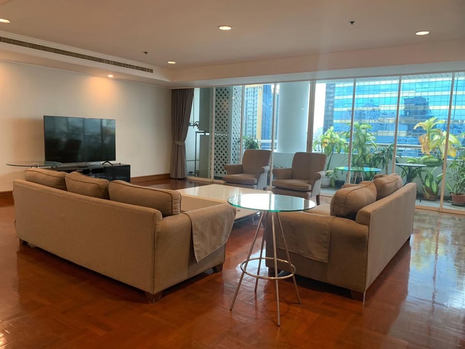 Kallista Mansion Sukhumvit 11 - main photo