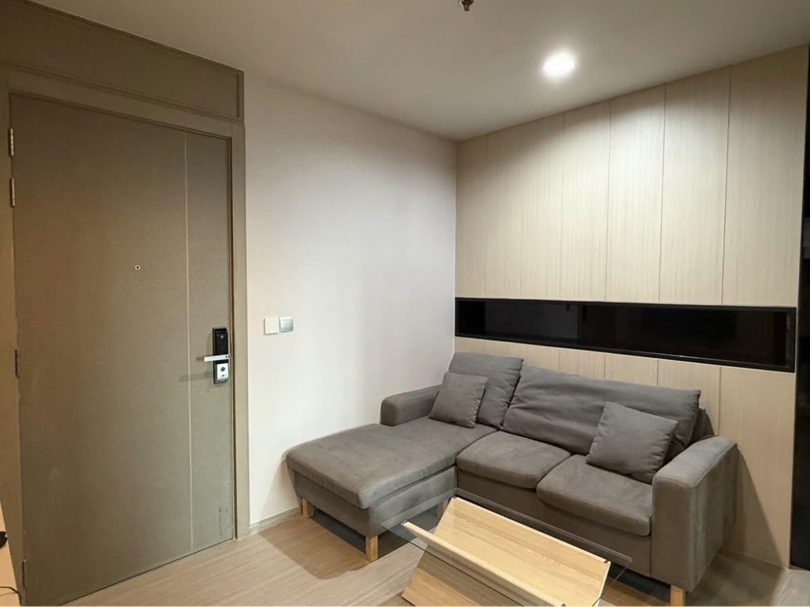 Life Asoke Rama 9  - photo 2
