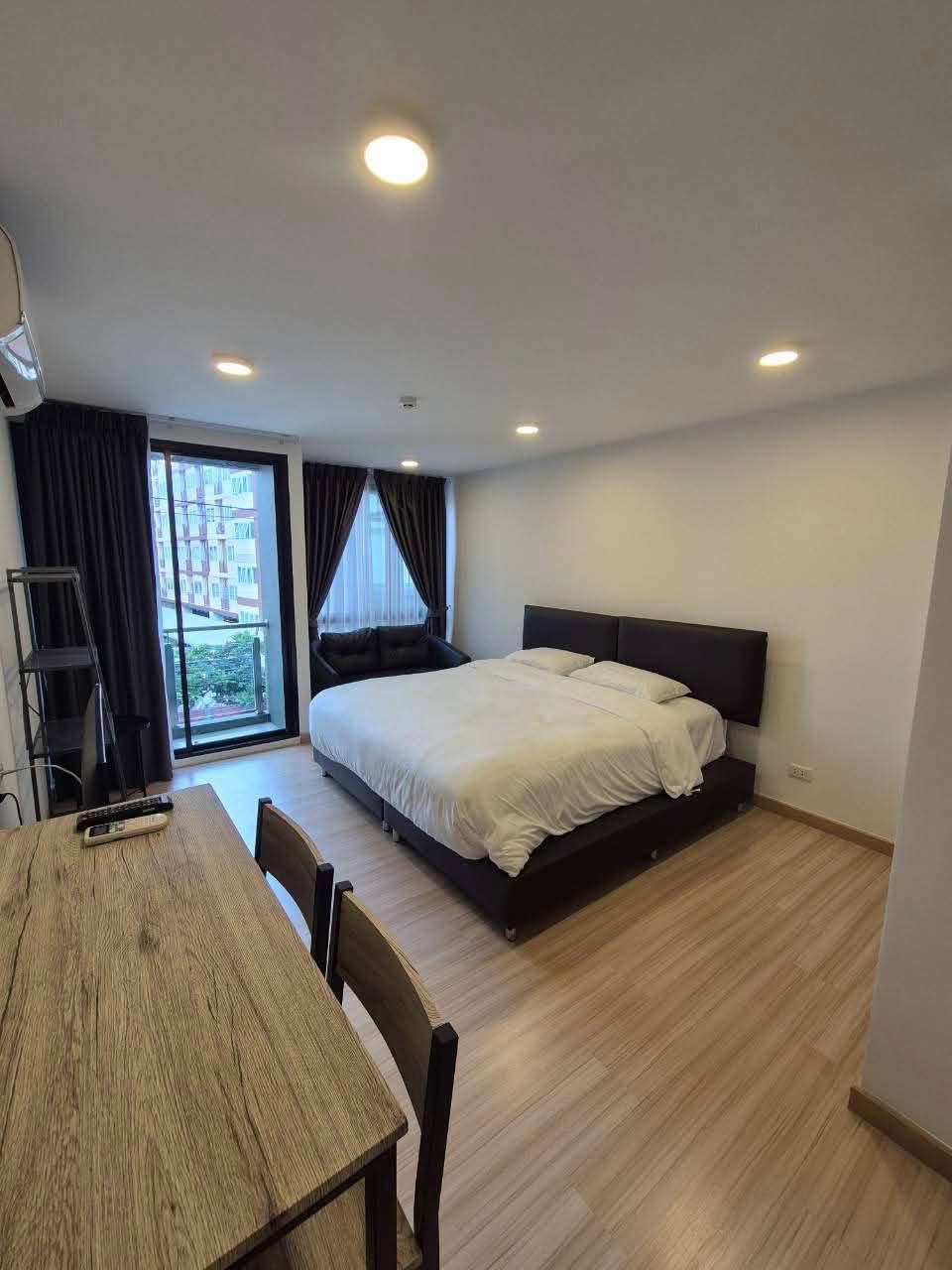 Chateau In Town Pinklao - Siriraj  - photo 2