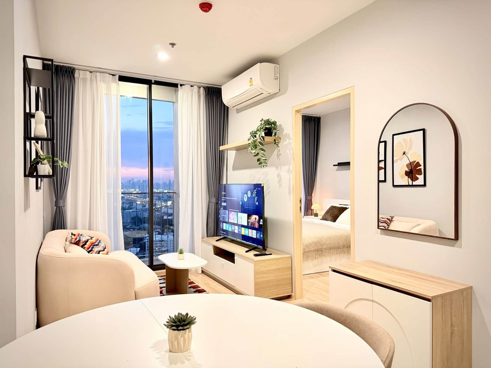 Skyrise Avenue Sukhumvit 64 - photo 2