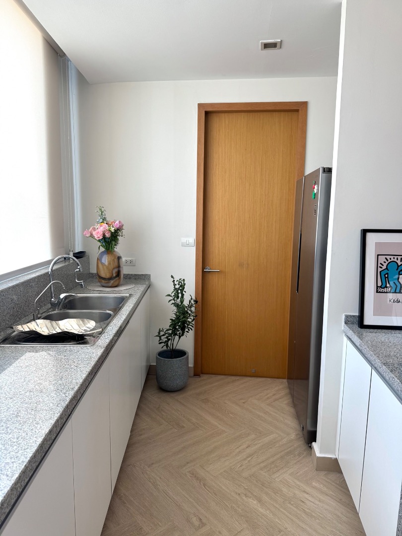 Millennium Residence - main photo