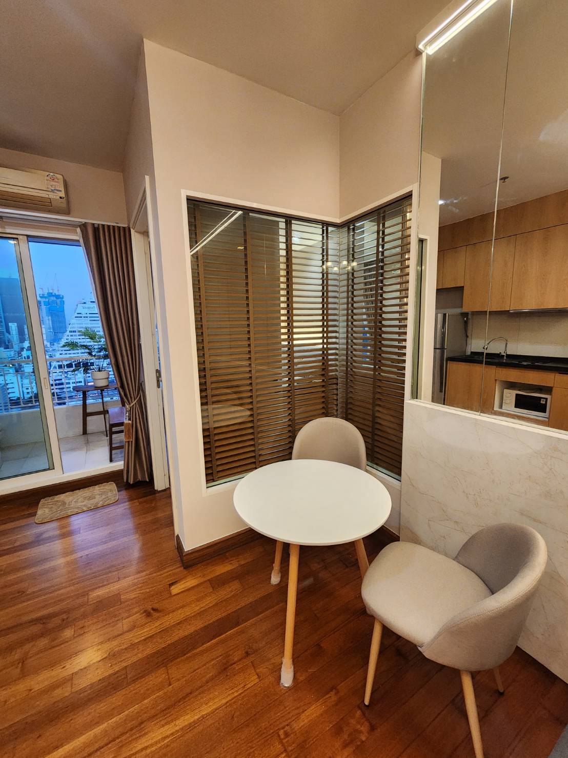 Ivy Sathorn 10 - photo 2