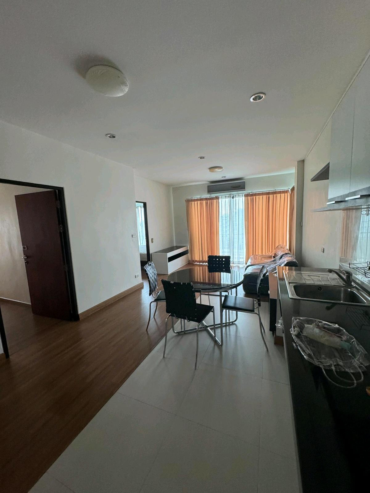 The Wellington Condo - photo 2