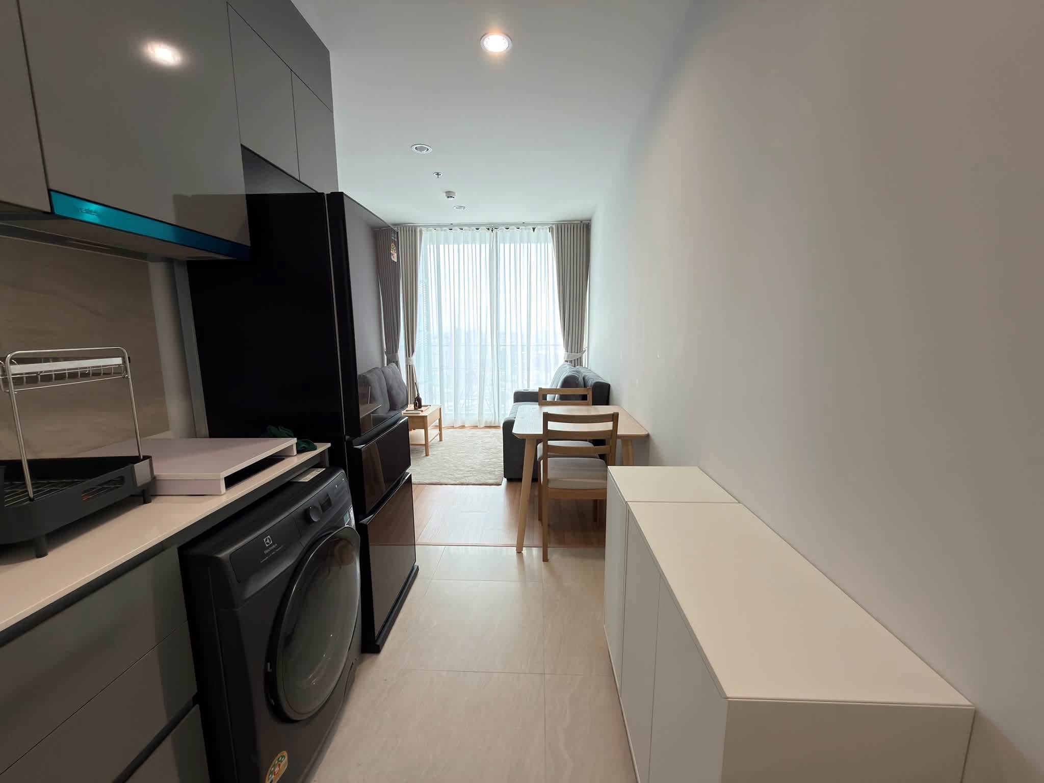 Skyrise Avenue Sukhumvit 64 - photo 2