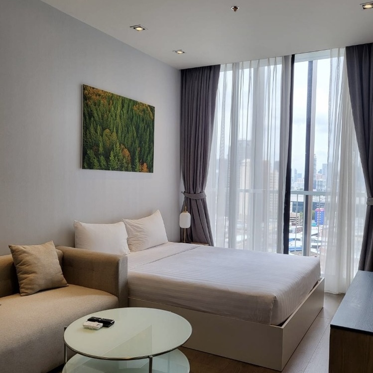 Park 24 / Park Origin Phrom Phong - main photo