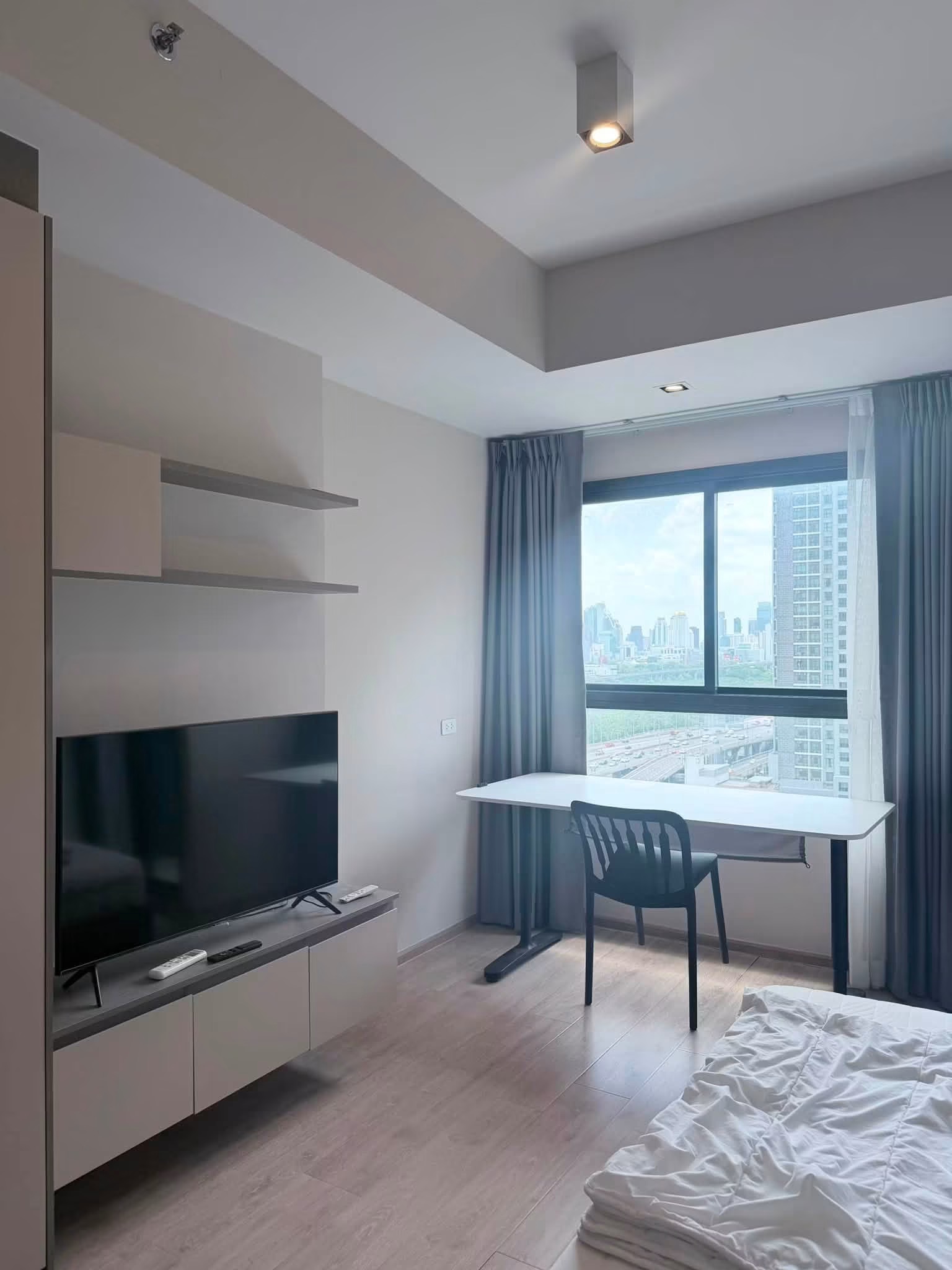 Ideo Rama 9 - Asoke - photo 3