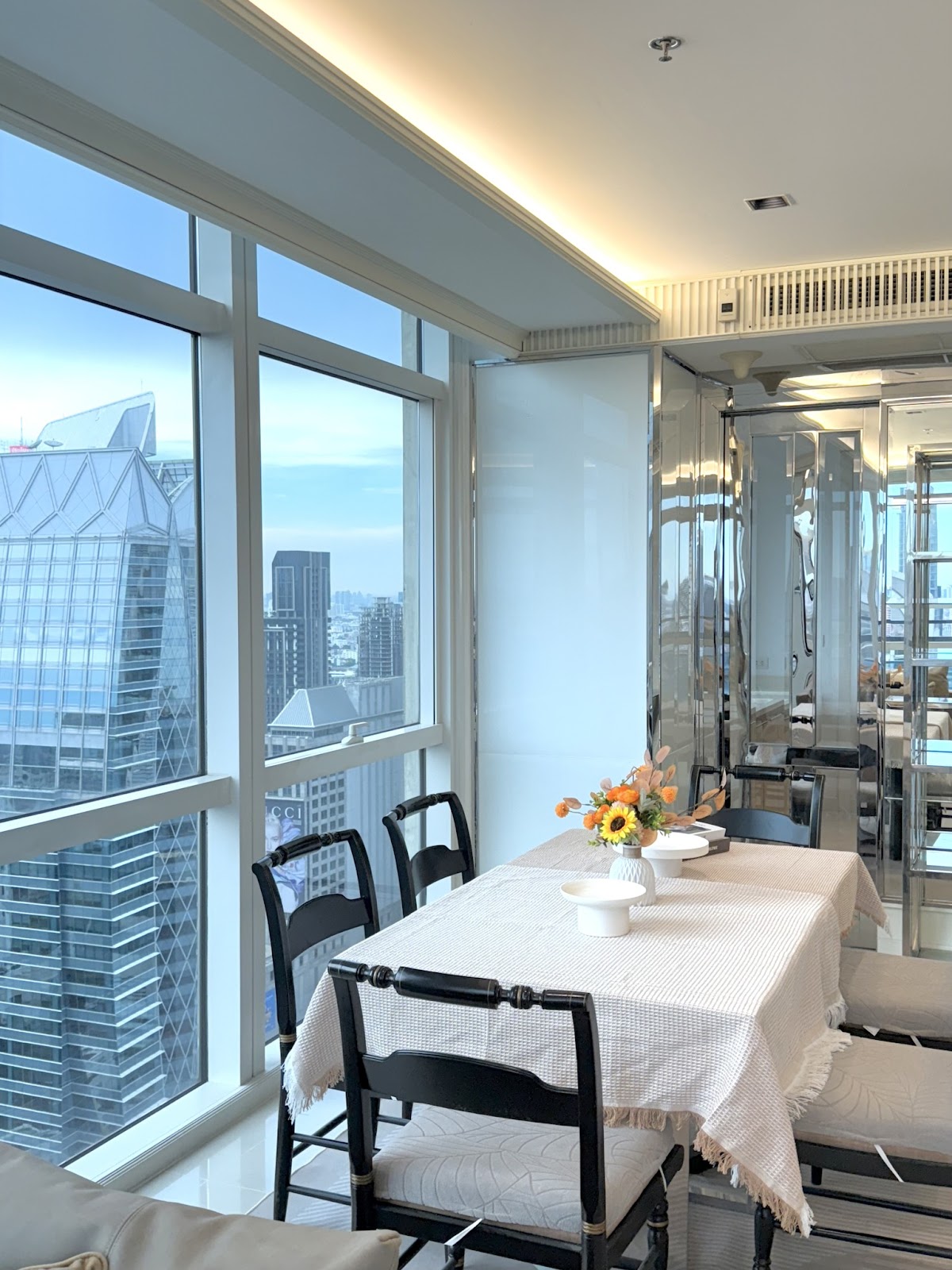 Athenee Residence Condominium - photo 2