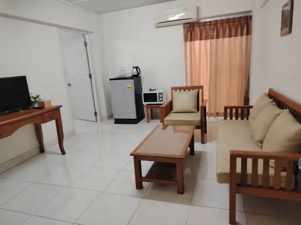 Jitthamas Residence
