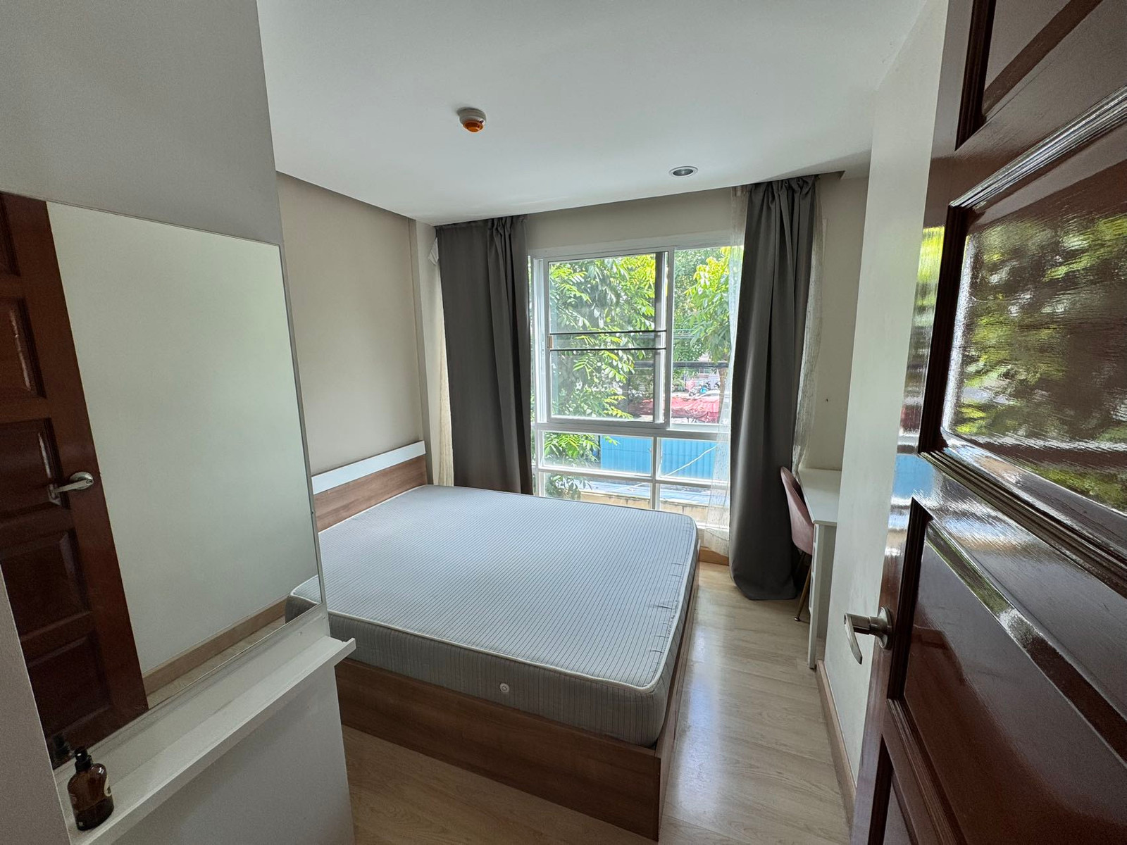 Emerald Residence - photo 2