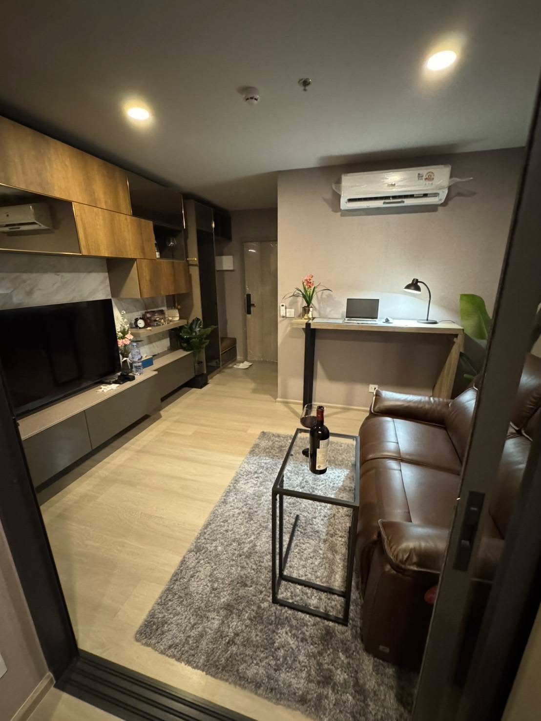 Aspire Onnut Station - main photo