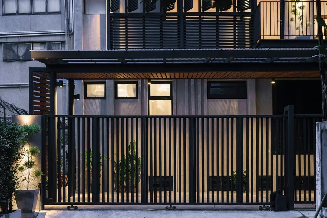 Detached house Sukhumvit 28 - photo 2